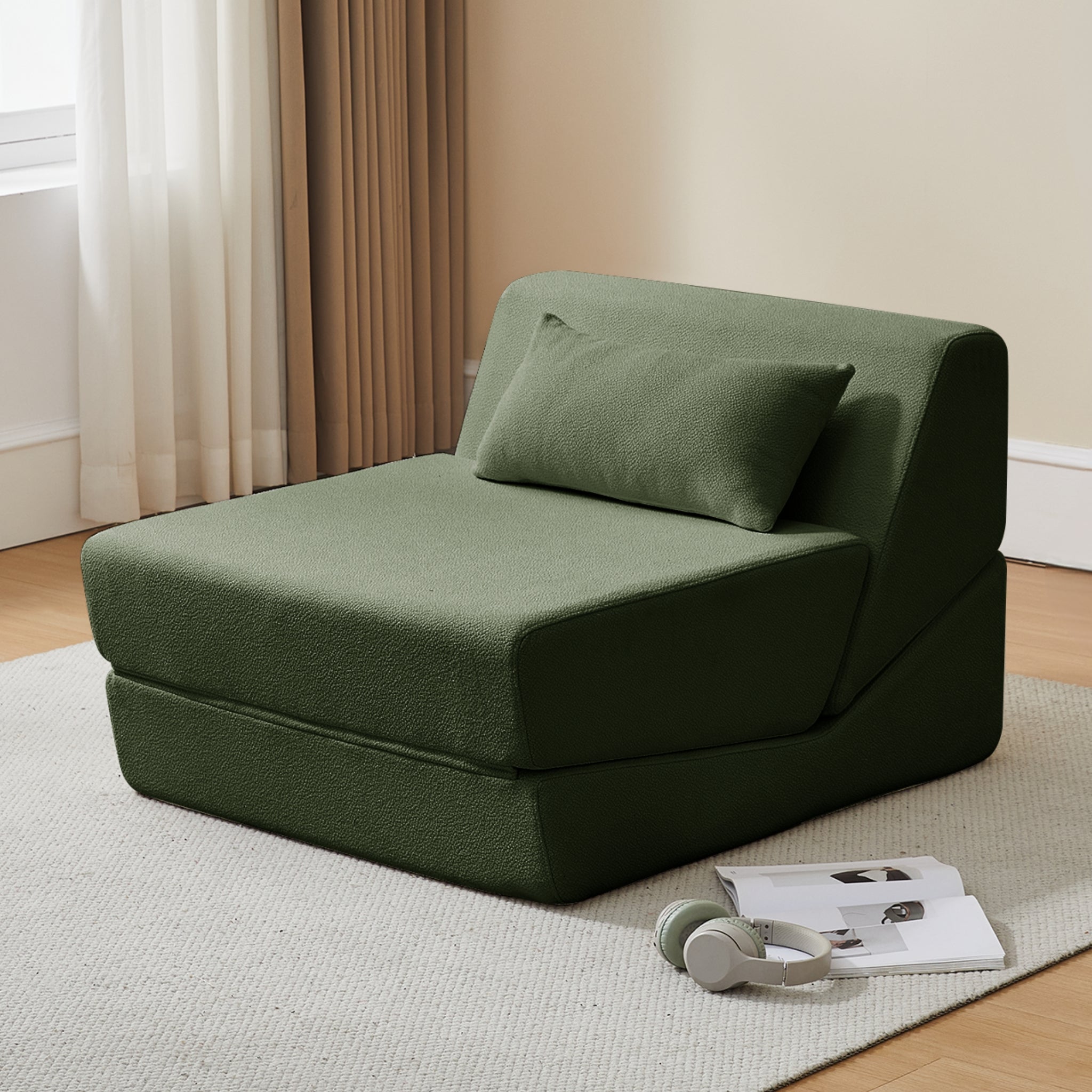 Kumi Sofa